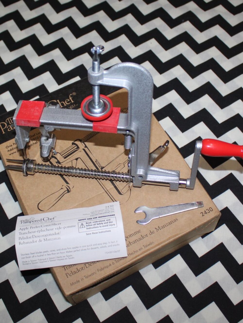 The Pampered Chef Apple Peeler/Corer/Slicer